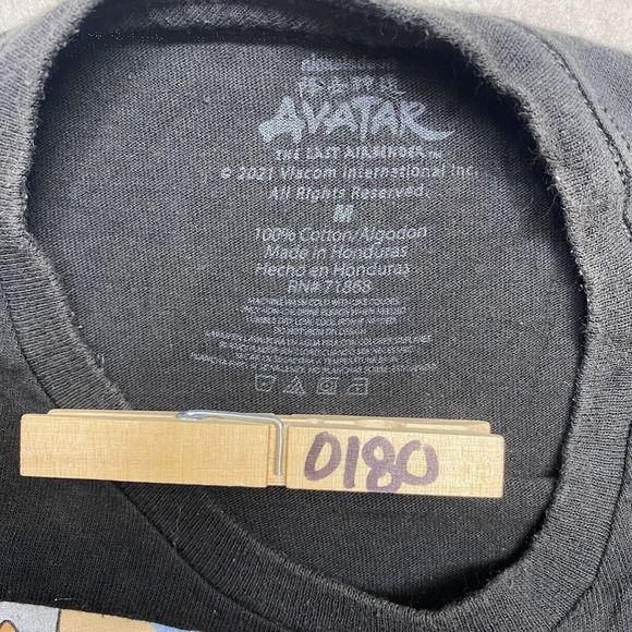 Avatar The Last Airbender Tee Thrifted Vintage Style Size M - Picture 10 of 10